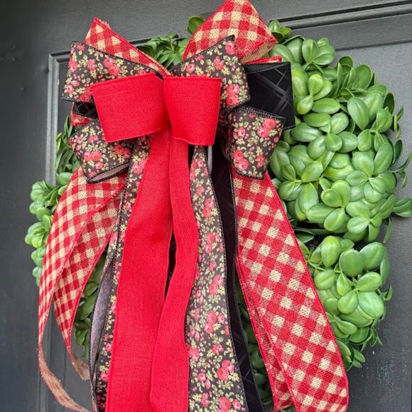 Handmade Spring Bow - Picture 2 of 3